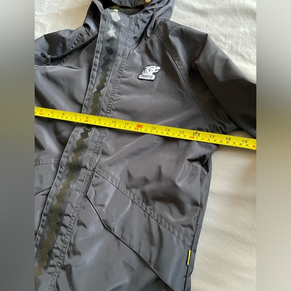 Munster Kids Camo jacket, size 10 - Picture 10 of 11